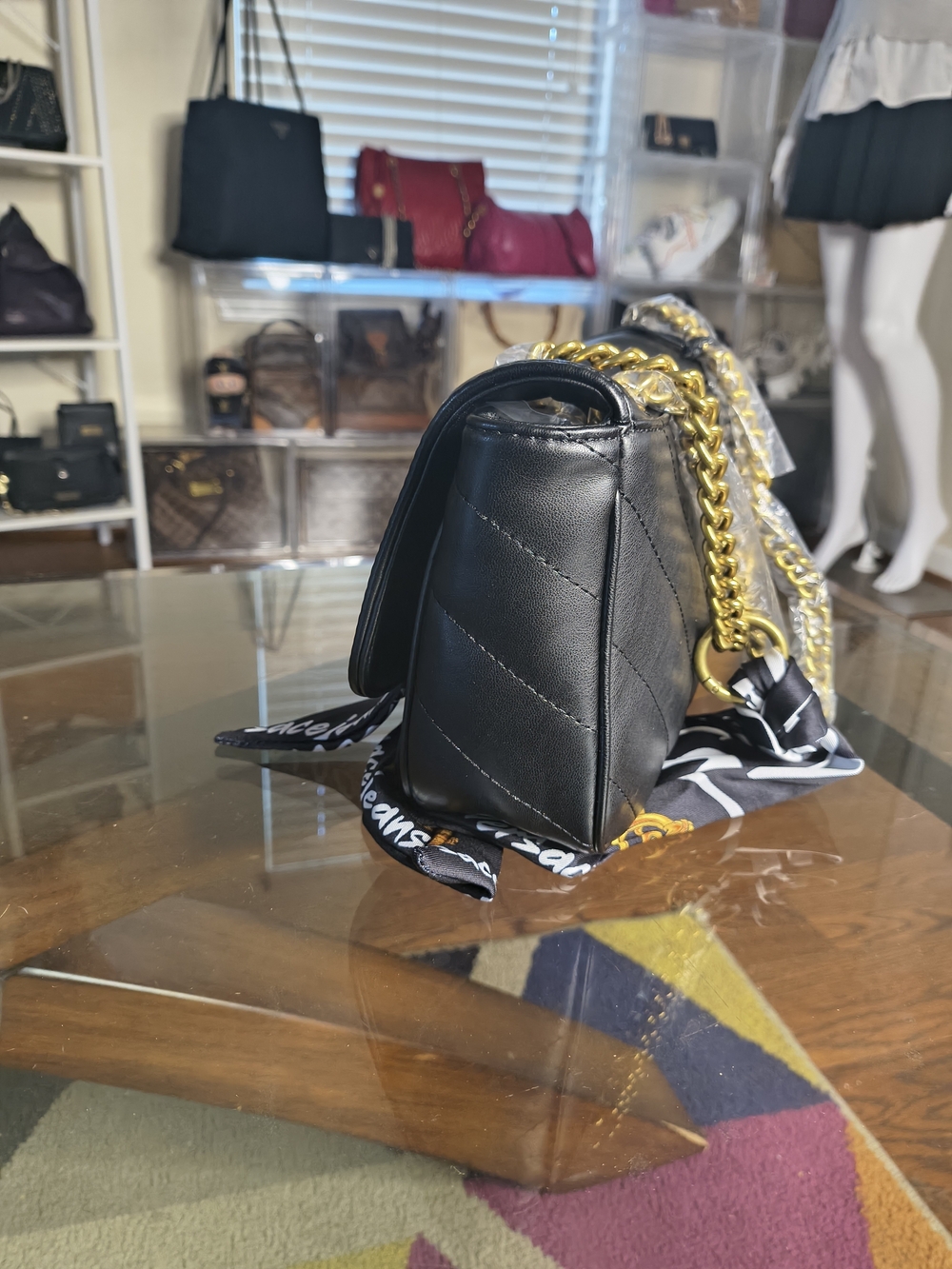 NWT Versace Jeans Couture Black Quilted Shoulder Bag with Gold Chain Straps - Picture 5 of 9